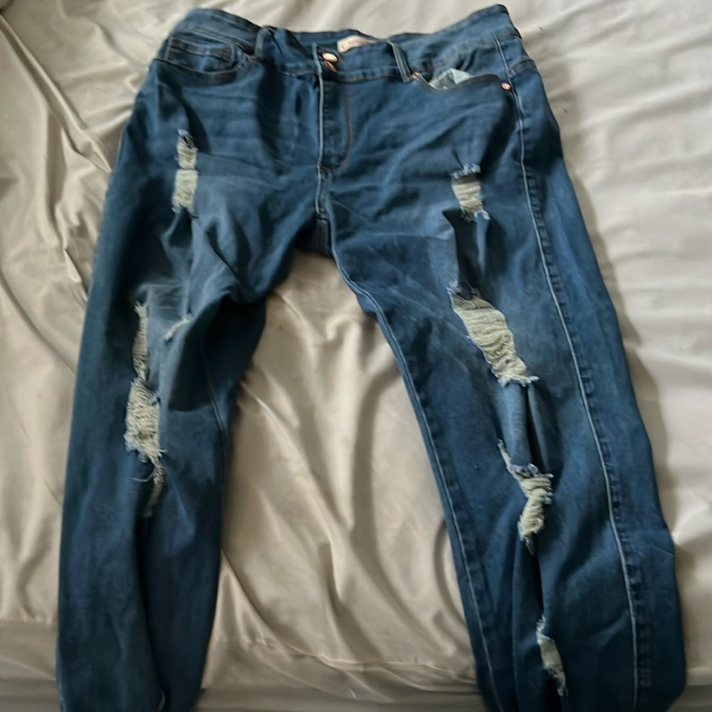 Ripped jeans